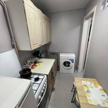 Продается 1-комнатная квартира, 28 м²