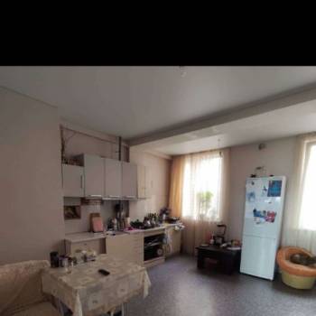 Сдается 2-х комнатная квартира, 70 м²