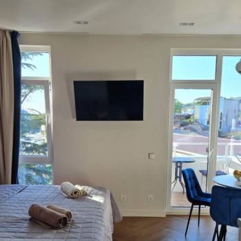 Продается 1-комнатная квартира, 32 м²