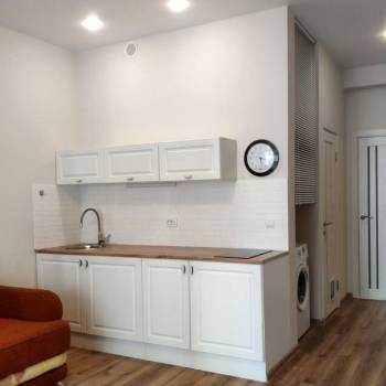 Продается 1-комнатная квартира, 38 м²