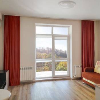 Продается 1-комнатная квартира, 38 м²