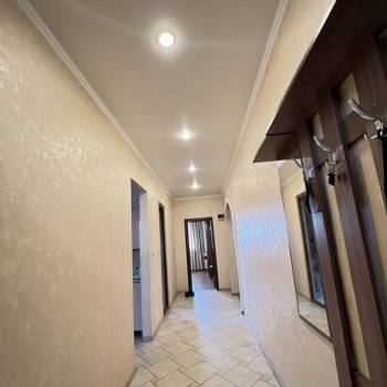 Сдается Многокомнатная квартира, 100 м²