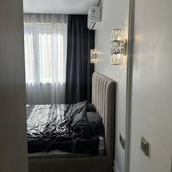 Продается 1-комнатная квартира, 38 м²