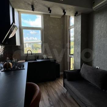 Продается 1-комнатная квартира, 32 м²