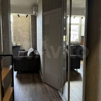 Продается 1-комнатная квартира, 32 м²