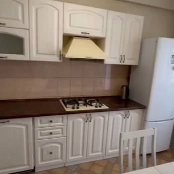 Сдается Многокомнатная квартира, 100 м²