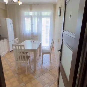 Сдается Многокомнатная квартира, 100 м²