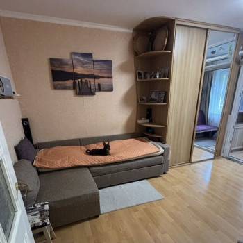 Продается 1-комнатная квартира, 29,9 м²