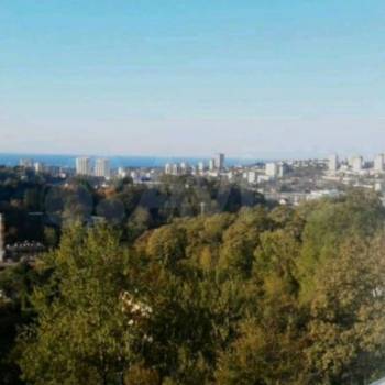 Продается 1-комнатная квартира, 36 м²