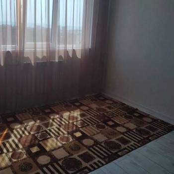 Продается 1-комнатная квартира, 36 м²