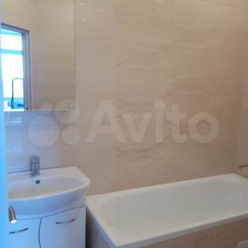 Продается 1-комнатная квартира, 36 м²