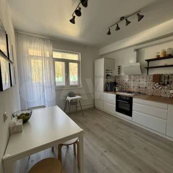 Продается 2-х комнатная квартира, 67,9 м²