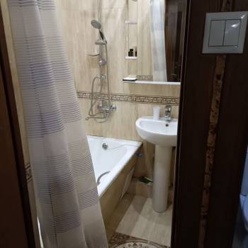 Сдается 2-х комнатная квартира, 60 м²