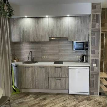 Продается 2-х комнатная квартира, 42 м²