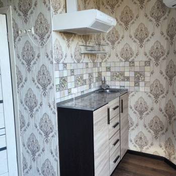 Продается 1-комнатная квартира, 12 м²