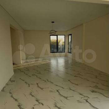 Продается Дом, 270 м²