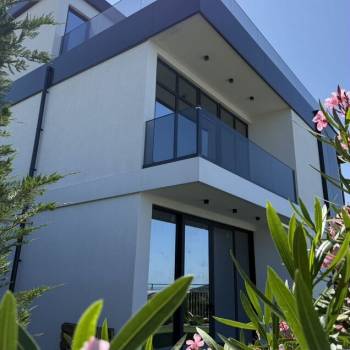 Продается Дом, 270 м²