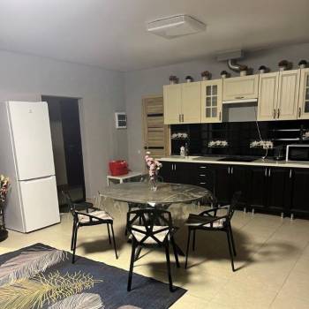 Сдается 2-х комнатная квартира, 55 м²