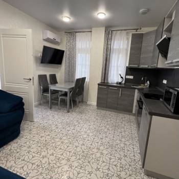 Сдается 1-комнатная квартира, 46,9 м²