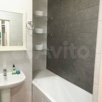 Сдается 1-комнатная квартира, 38 м²