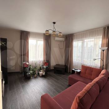 Продается 1-комнатная квартира, 48 м²