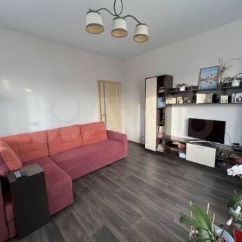 Продается 1-комнатная квартира, 48 м²