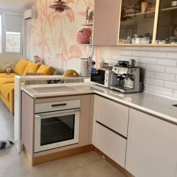 Сдается 2-х комнатная квартира, 70 м²