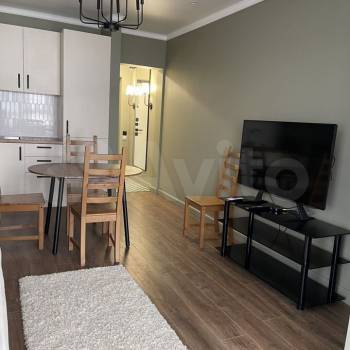 Сдается 1-комнатная квартира, 40 м²