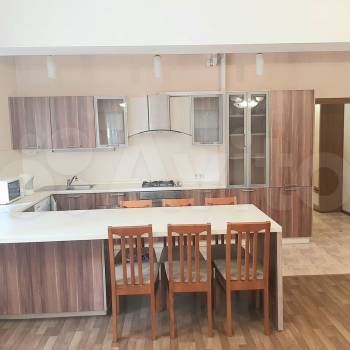 Продается 2-х комнатная квартира, 70 м²