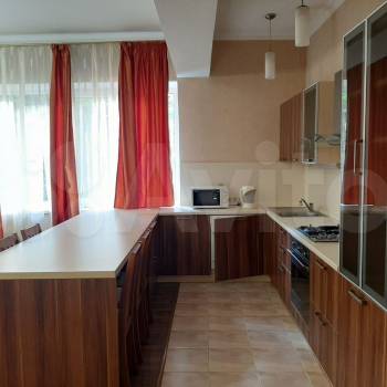 Продается 2-х комнатная квартира, 70 м²