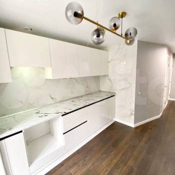 Продается Многокомнатная квартира, 81,5 м²