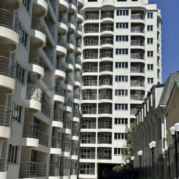 Продается 1-комнатная квартира, 41,9 м²