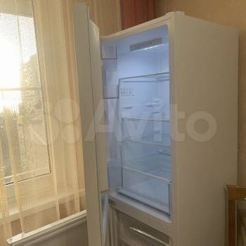 Сдается 1-комнатная квартира, 51 м²