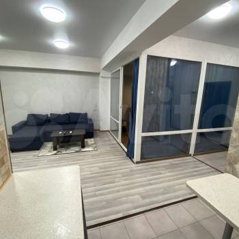 Продается 1-комнатная квартира, 50 м²