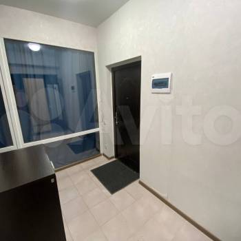 Продается 1-комнатная квартира, 50 м²