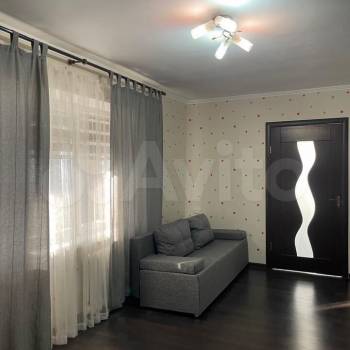 Сдается Многокомнатная квартира, 60 м²