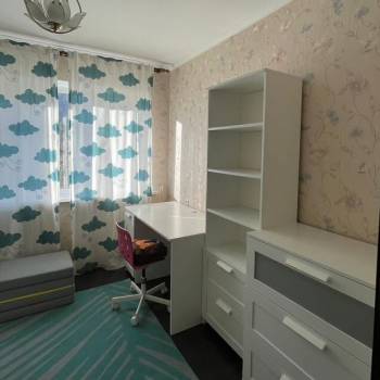 Сдается Многокомнатная квартира, 60 м²