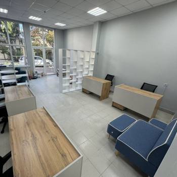 Сдается Нежилое помещение, 64 м²