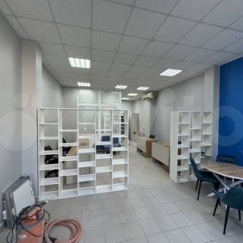 Сдается Нежилое помещение, 64 м²