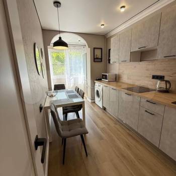 Сдается 2-х комнатная квартира, 60 м²