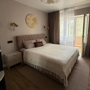 Сдается 2-х комнатная квартира, 60 м²