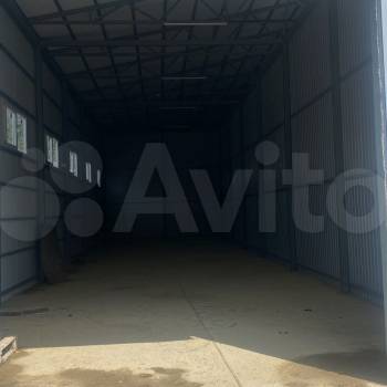 Сдается Нежилое помещение, 200 м²