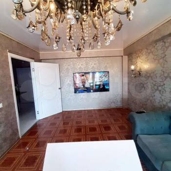 Сдается Многокомнатная квартира, 90 м²