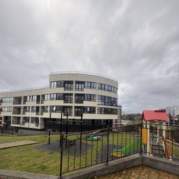 Продается 1-комнатная квартира, 52,5 м²