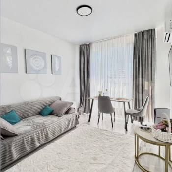 Продается 1-комнатная квартира, 38 м²