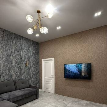 Продается 1-комнатная квартира, 43 м²