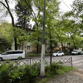 Продается 1-комнатная квартира, 38 м²