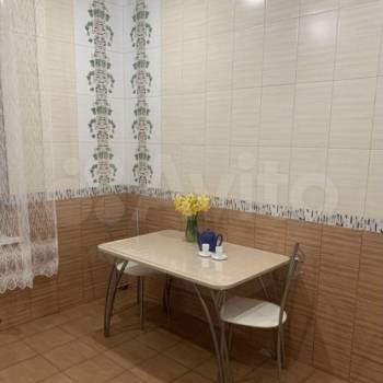 Сдается 1-комнатная квартира, 39 м²