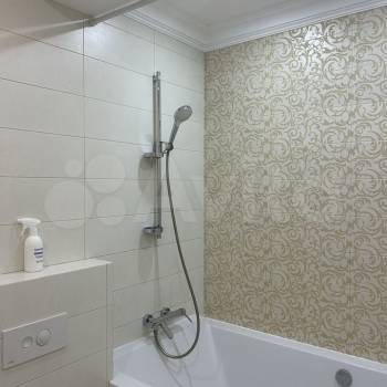 Сдается Многокомнатная квартира, 90 м²