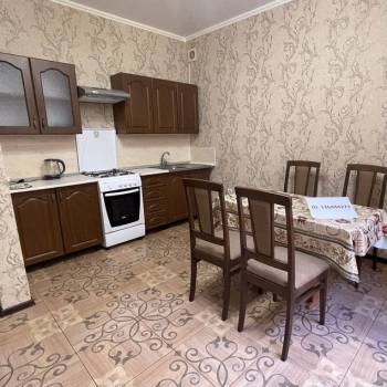 Сдается 2-х комнатная квартира, 64 м²